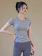 Yoga wear sports short-sleeved top, running quick-drying T-shirt, women's one-piece knitted summer style training and fitness clothing